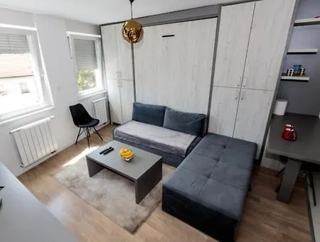 Apartamento Skver Tuzla